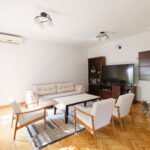 kuca za izdavanje dalmatinska ulica