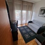 IMG-9e1d70d4cef3861af32e00b749d1c352-V