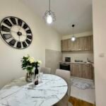 IMG-05f563dfe4542fa8c0ab29781ea4fb95-V