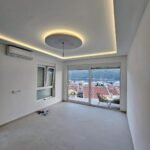 IMG-8c18dc6e496b2a0b6ab603127cff2006-V