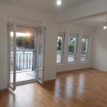 IMG-eea170ee7e06a67d56e69c4c173d7b51-V