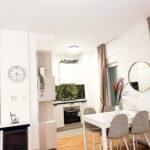 IMG-f5234d17d567eadf136fbc0ea9809ac9-V