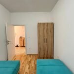 IMG-13ff432d87a86d99a1d21b1b677d8d81-V