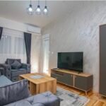 IMG-5706fdcfd9a0add75236e9e777a6ec95-V